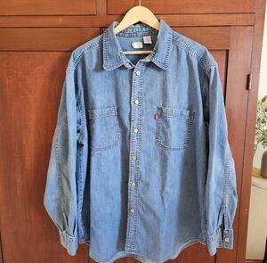 Levi's Red Tab Blue Denim Button Down Shirt XL